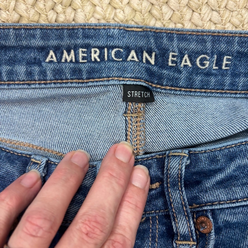 American Eagle Women’s Jeans Bundle Size 6 – ‘90s Skinny + Distressed Mom Jeans - Picture 10 of 16